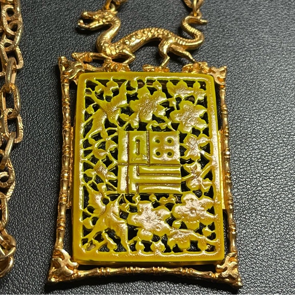 Vintage Signed ART Arthur Pepper Dragon & Yellow Enamel Pendant Necklace - Picture 5 of 10